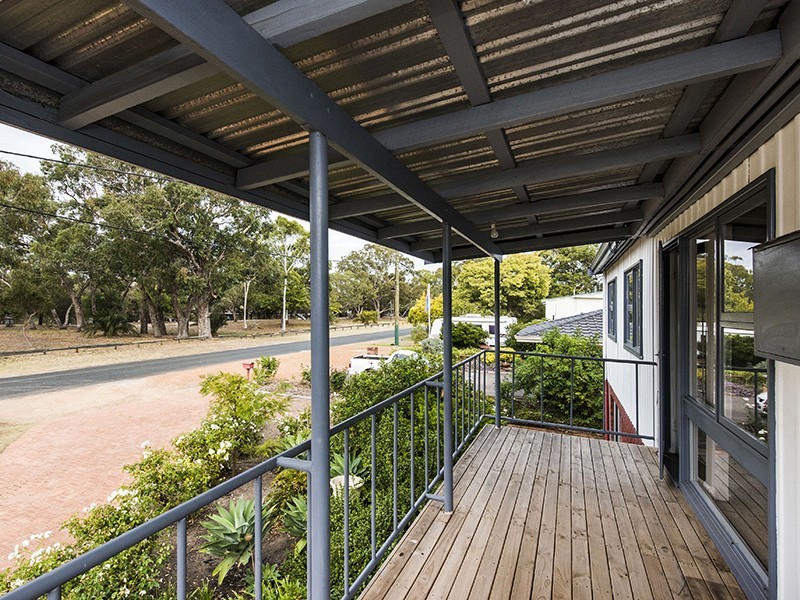 143 Culeenup Road, North Yunderup WA 6208