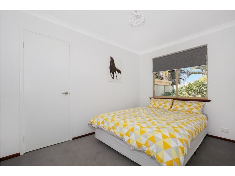 63 Sunningdale Chase, Meadow Springs WA 6210