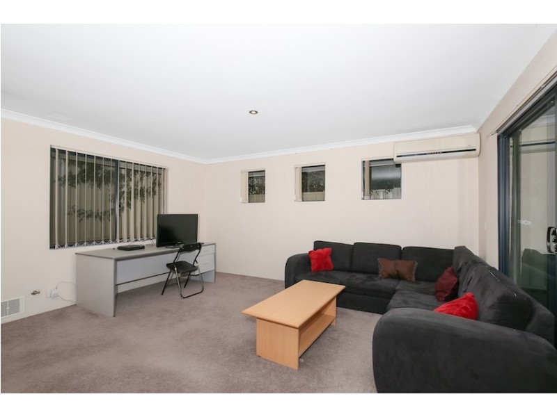 6/24 Creery Street, Dudley Park WA 6210