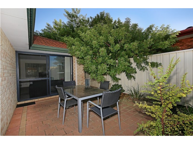 6/24 Creery Street, Dudley Park WA 6210