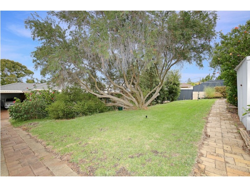 14 Lyelta Street, Falcon WA 6210