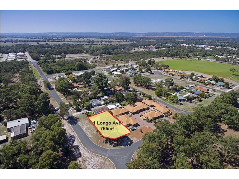 1 Longo Avenue, Pinjarra WA 6208