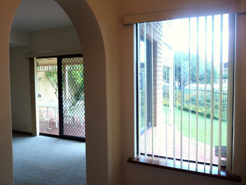 1/126 Ormsby Tce, Silver Sands WA 6210