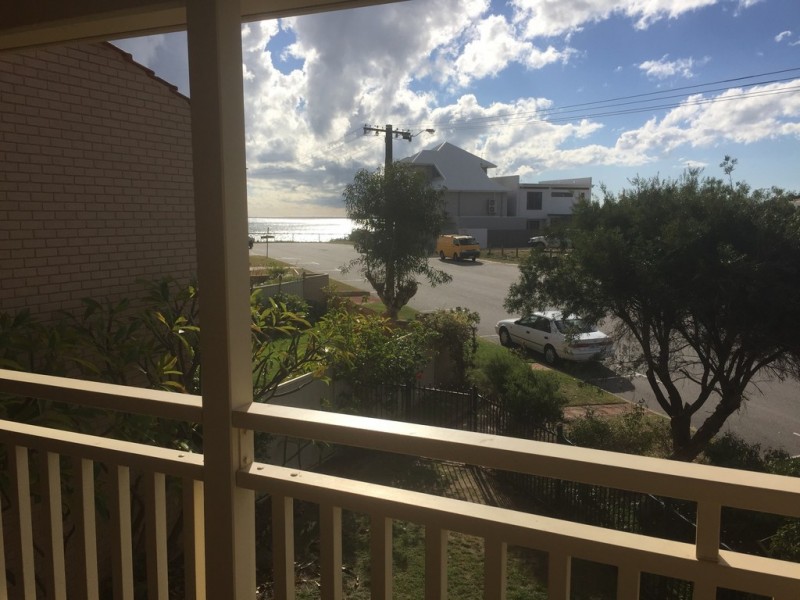 1/126 Ormsby Tce, Silver Sands WA 6210