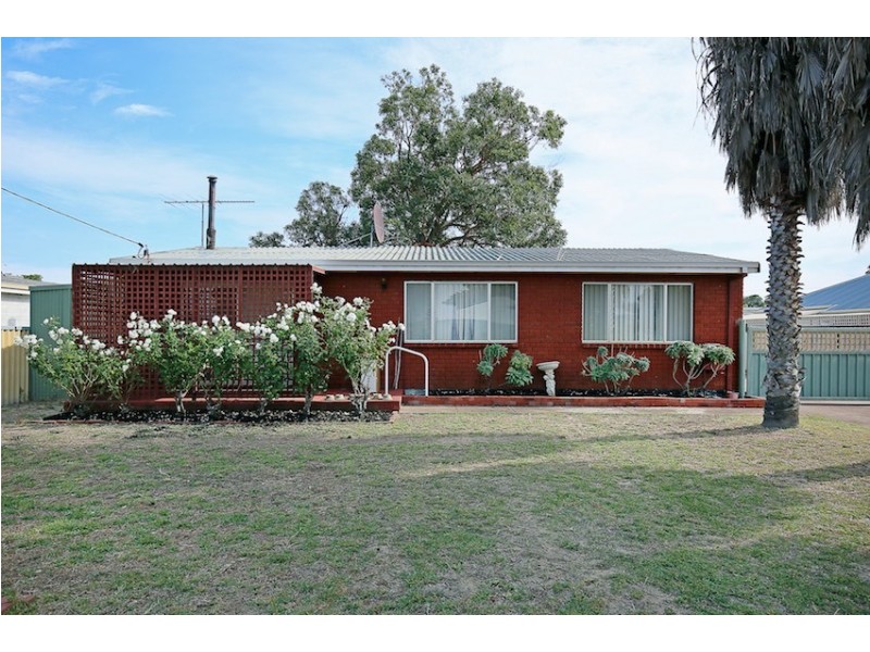 16 Linley Road, Wannanup WA 6210