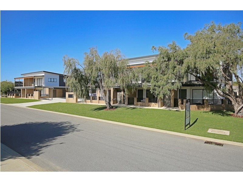 4/15 Forward Street, Mandurah WA 6210