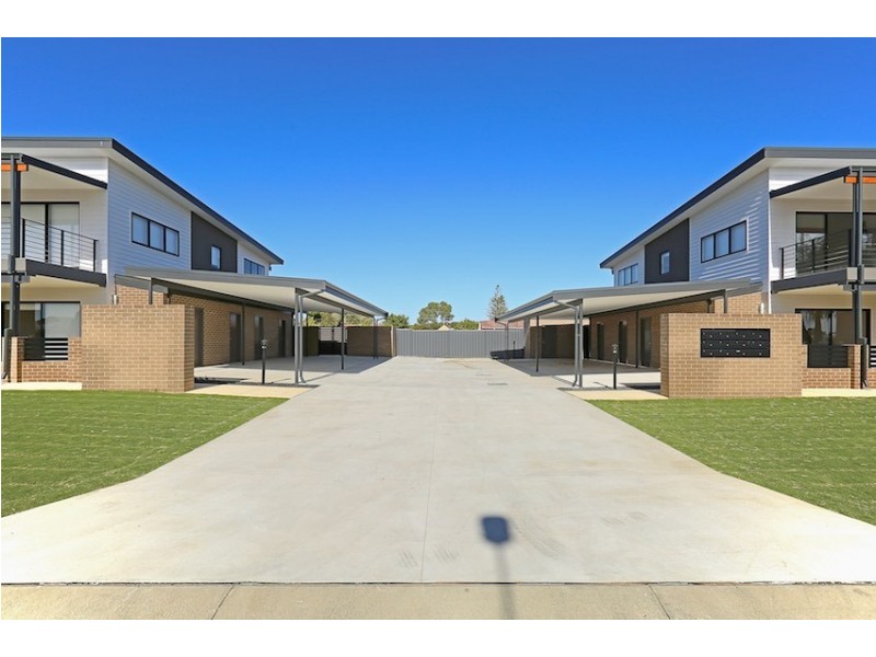 4/15 Forward Street, Mandurah WA 6210