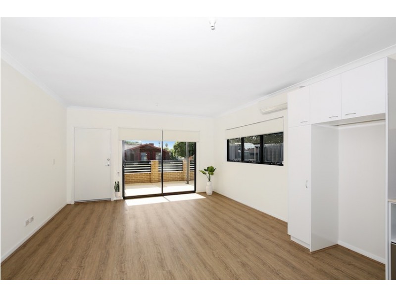 10/15 Forward Street, Mandurah WA 6210