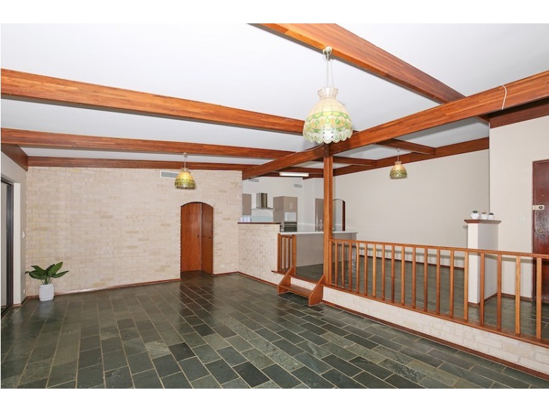 1/90 Ormsby Terrace, Mandurah WA 6210