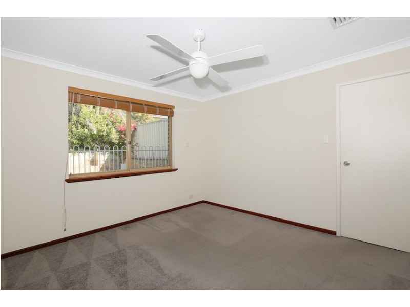 104 Mclarty Road, Halls Head WA 6210