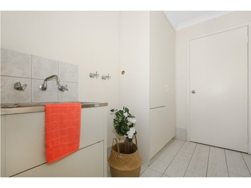 104 Mclarty Road, Halls Head WA 6210