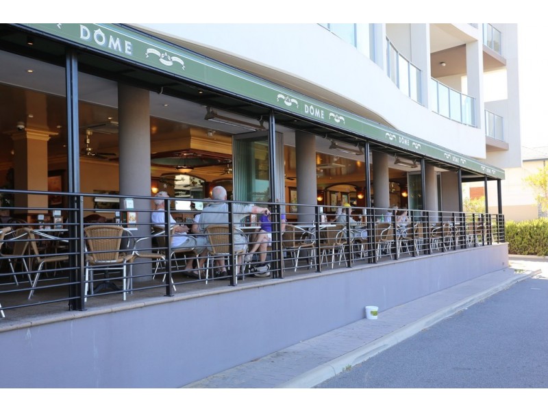 64 Janis Street, Halls Head WA 6210