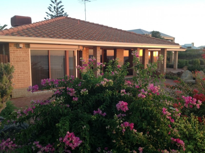 1/35 Admiralty Cres, Halls Head WA 6210