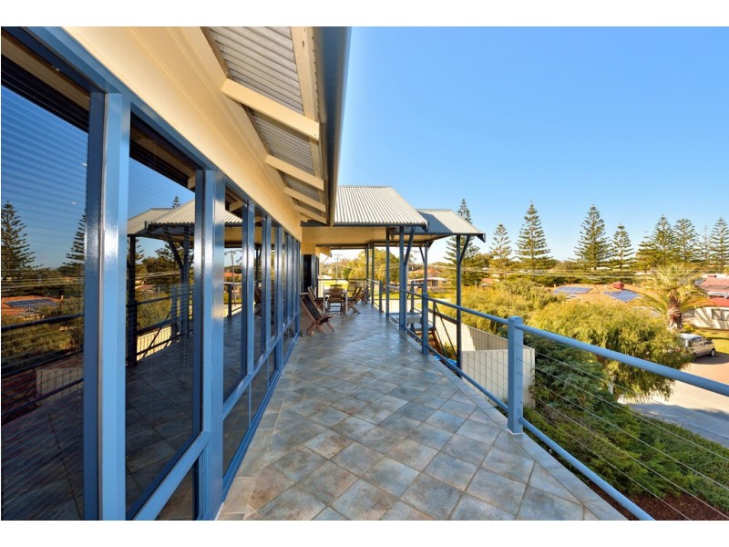 3 Bight Reefs Road, Singleton WA 6175