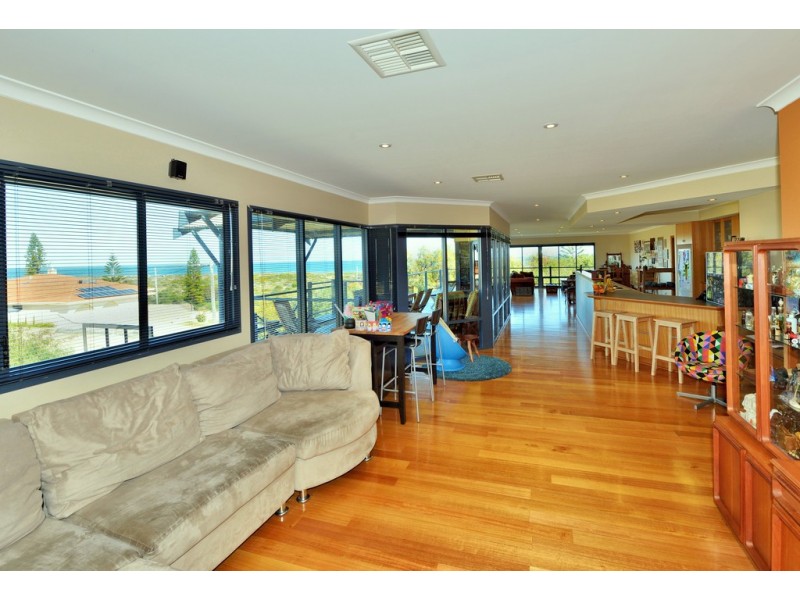 3 Bight Reefs Road, Singleton WA 6175