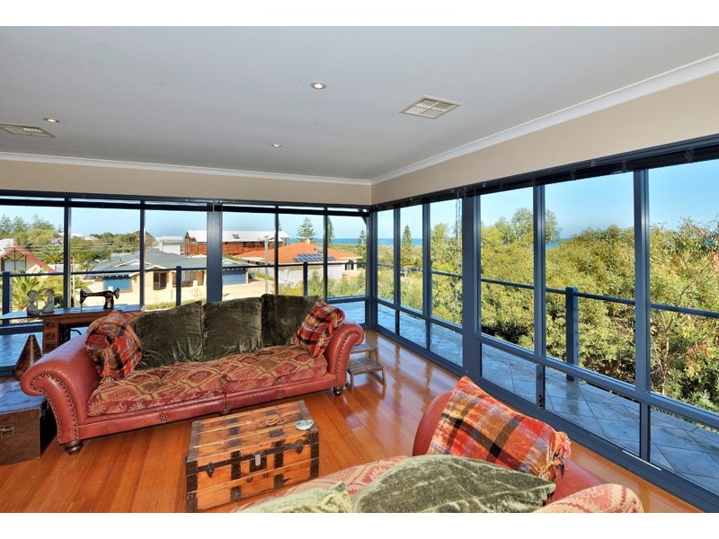 3 Bight Reefs Road, Singleton WA 6175