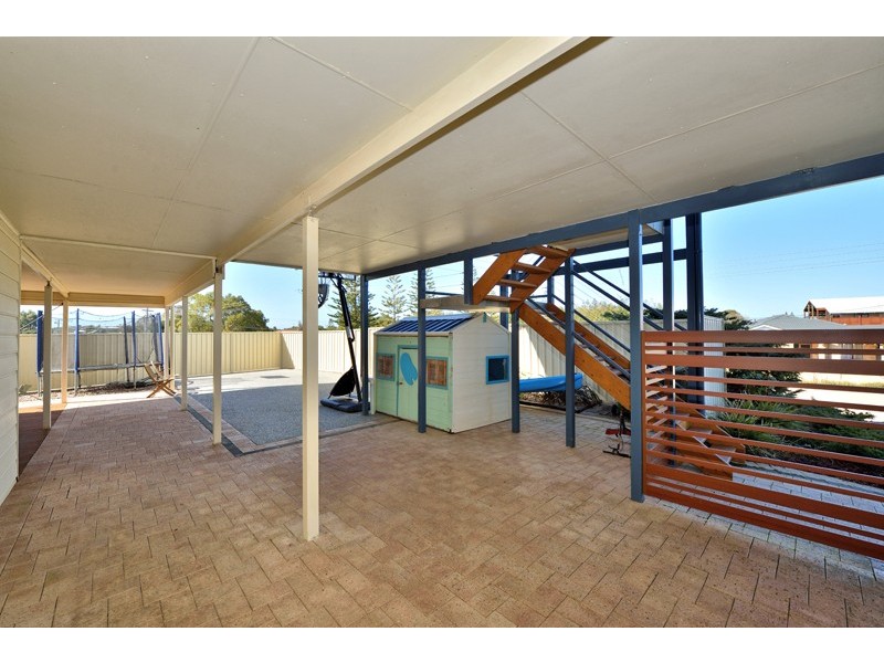 3 Bight Reefs Road, Singleton WA 6175
