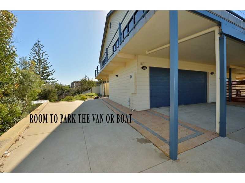 3 Bight Reefs Road, Singleton WA 6175