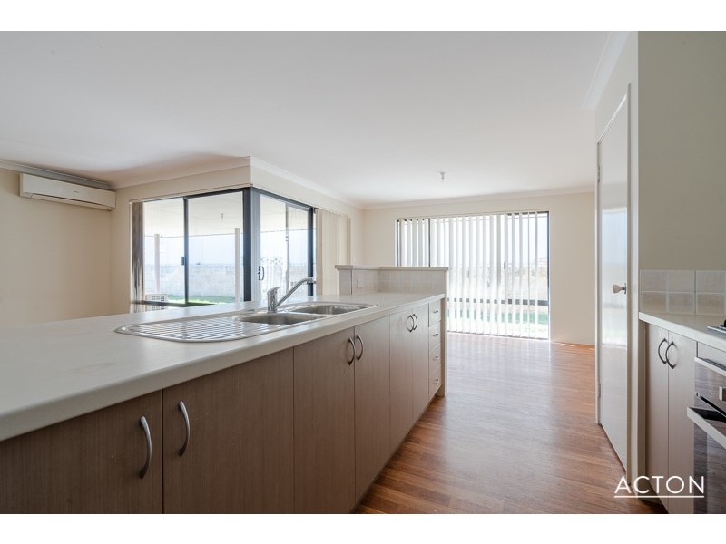 94 Touchstone Drive, Dawesville WA 6211