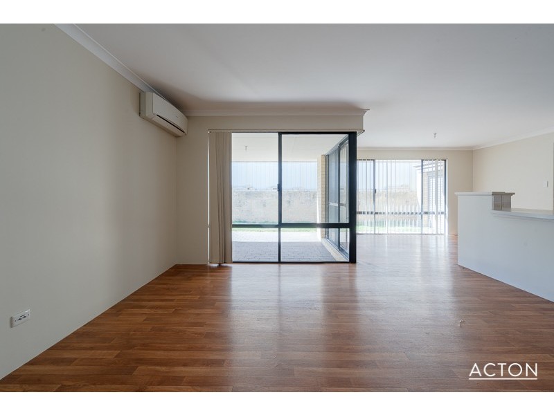 94 Touchstone Drive, Dawesville WA 6211