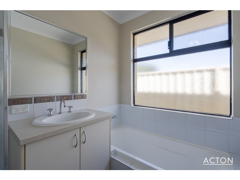 94 Touchstone Drive, Dawesville WA 6211