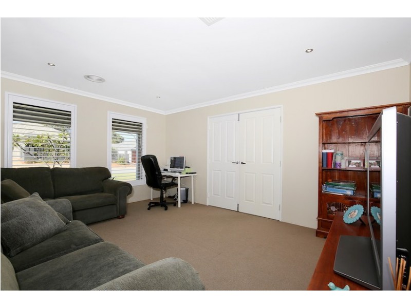 14 Cordia Way, Halls Head WA 6210
