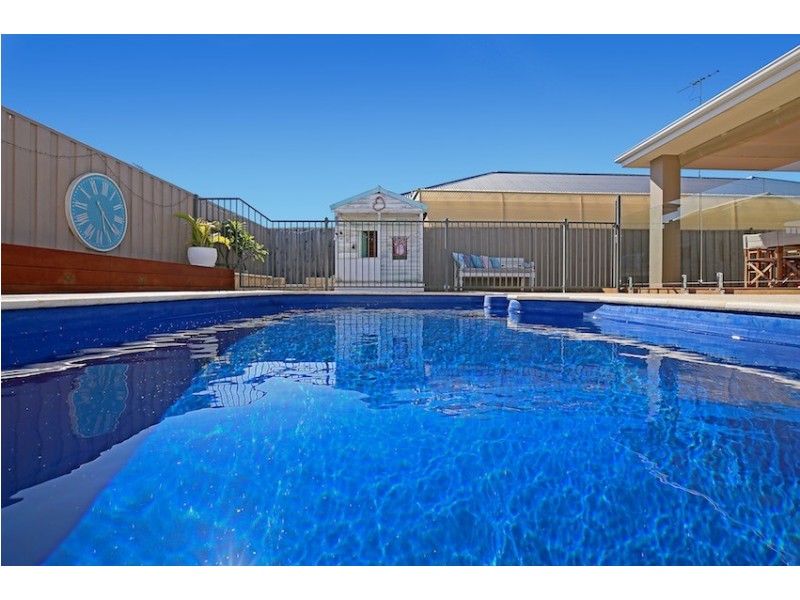 14 Cordia Way, Halls Head WA 6210