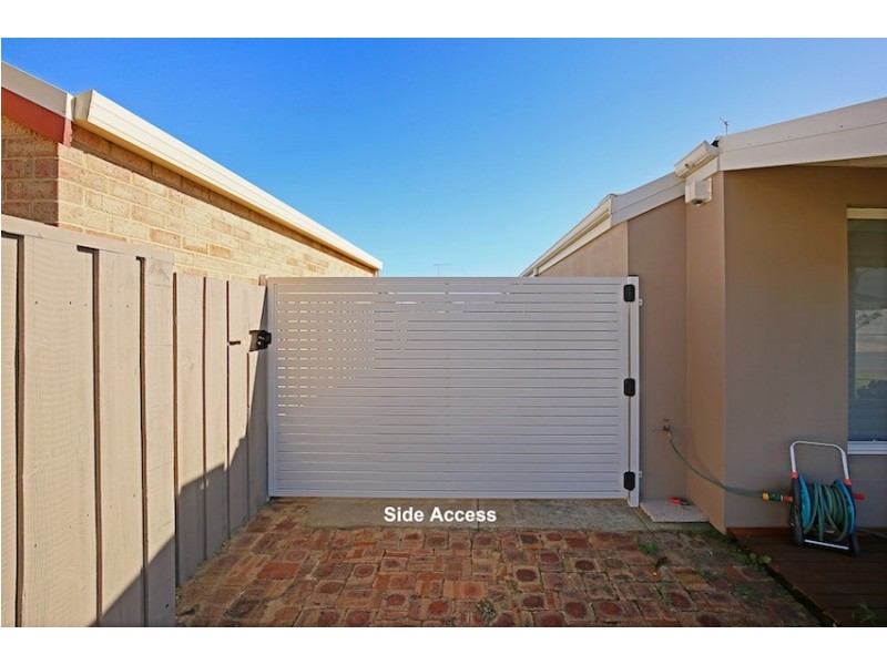 14 Cordia Way, Halls Head WA 6210