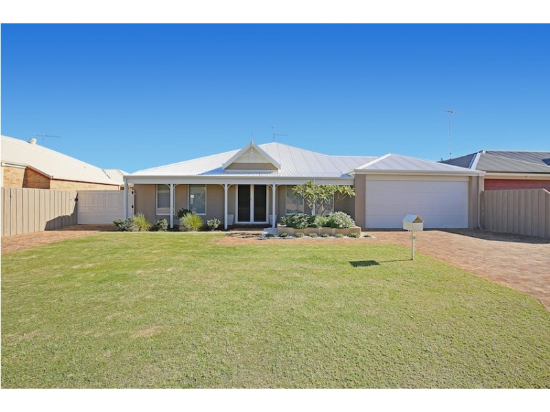 14 Cordia Way, Halls Head WA 6210