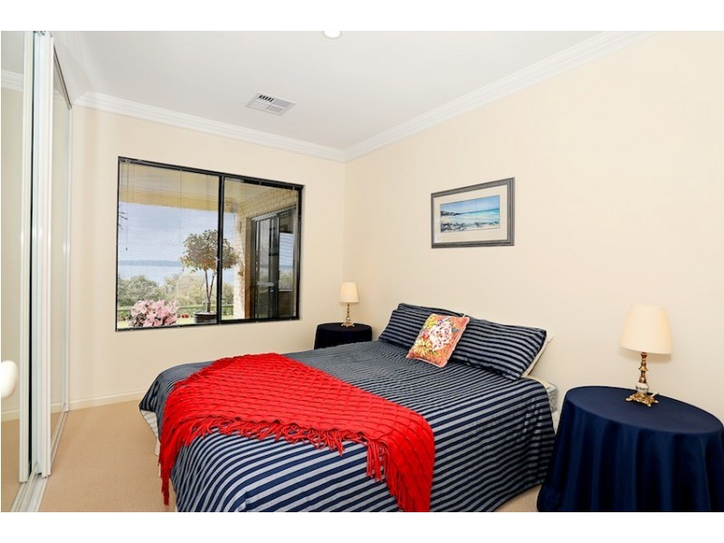 28 Pioneer Court, Bouvard WA 6211