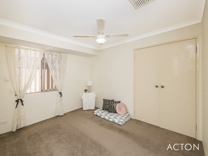 38 Irving Avenue, Falcon WA 6210