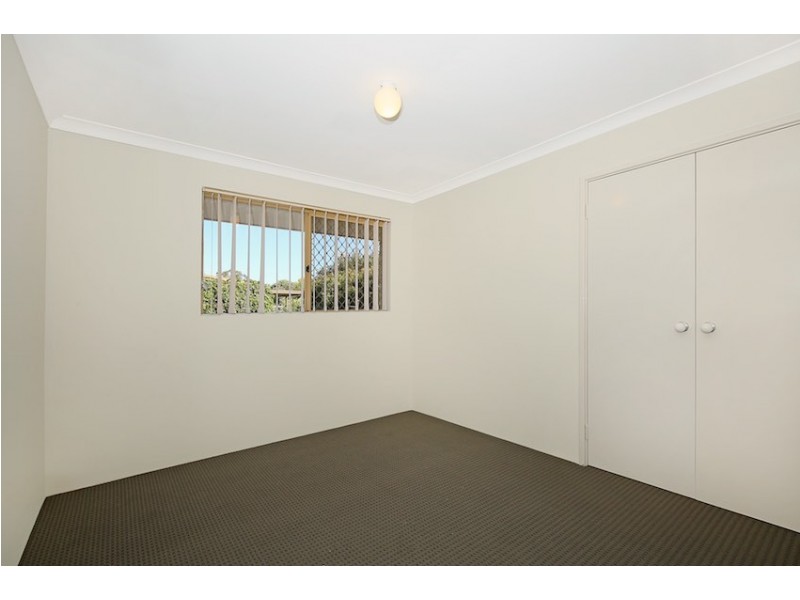 25a Kallang Rd, Coodanup WA 6210