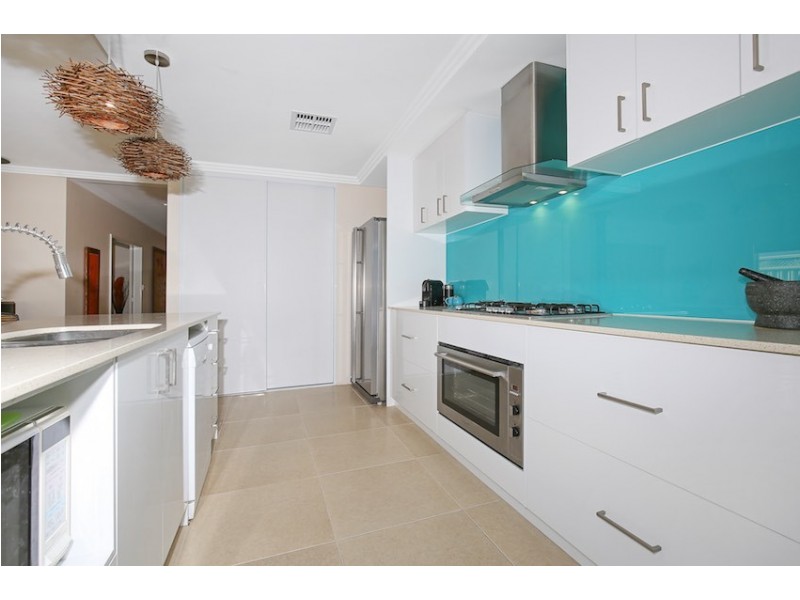 12 George Hibbert Road, Madora Bay WA 6210