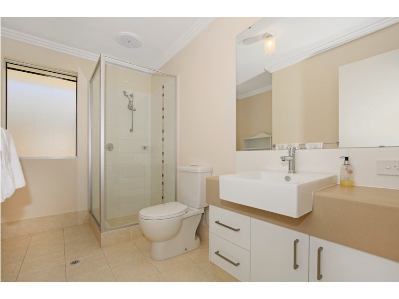 12 George Hibbert Road, Madora Bay WA 6210
