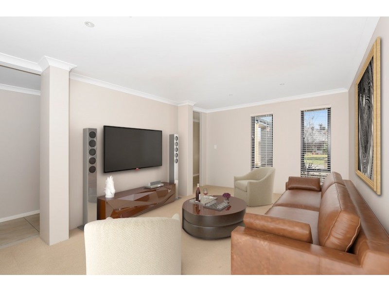 3 Varia Way, Halls Head WA 6210