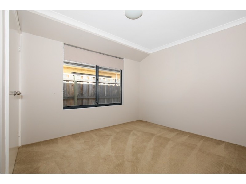 3 Varia Way, Halls Head WA 6210