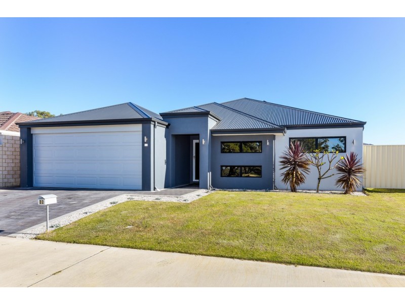 22 Ashwood Parkway, Lakelands WA 6180