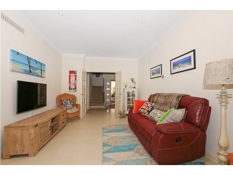 7/21 Pebble Beach Boulevard, Meadow Springs WA 6210