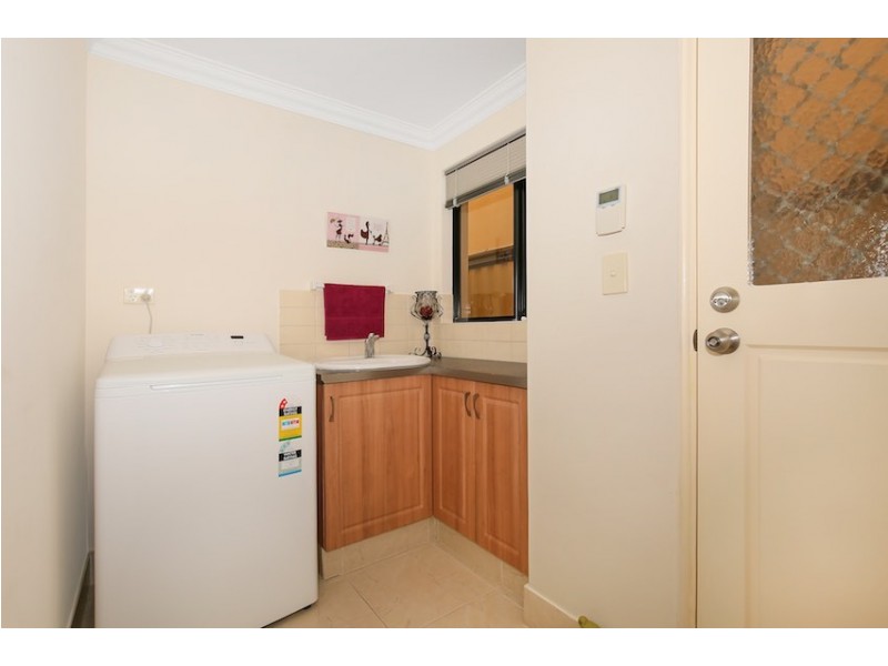 7/21 Pebble Beach Boulevard, Meadow Springs WA 6210