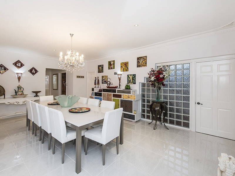 15 Tanjinn Street, Dawesville WA 6211