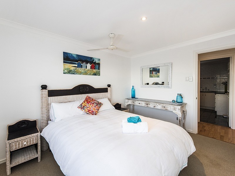 15 Tanjinn Street, Dawesville WA 6211