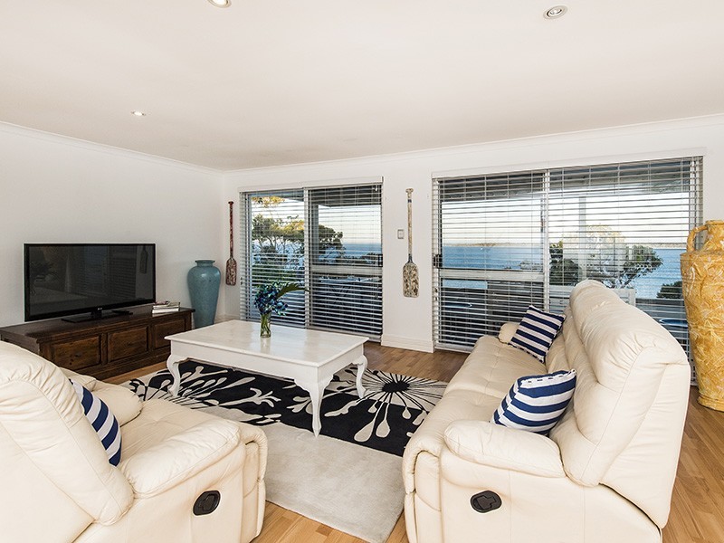 15 Tanjinn Street, Dawesville WA 6211