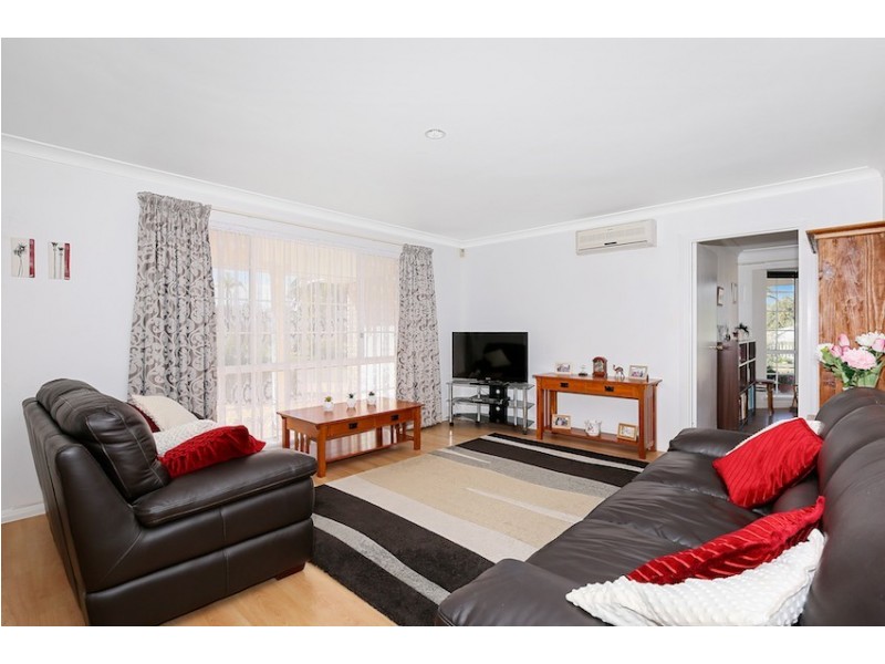 26 Yorrell Place, Halls Head WA 6210