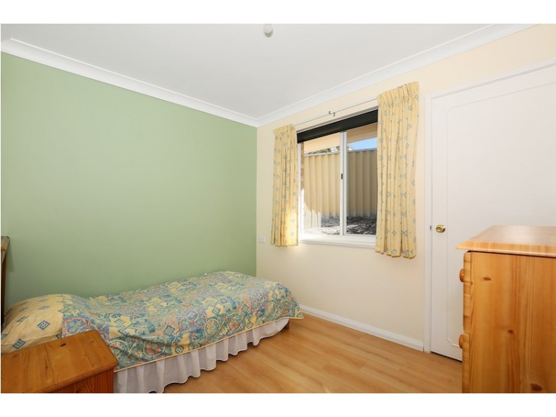 26 Yorrell Place, Halls Head WA 6210