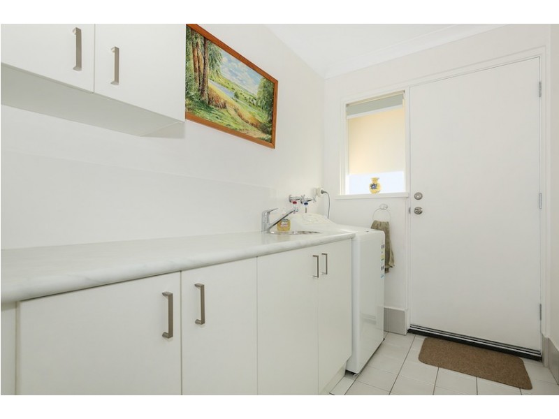 26 Yorrell Place, Halls Head WA 6210