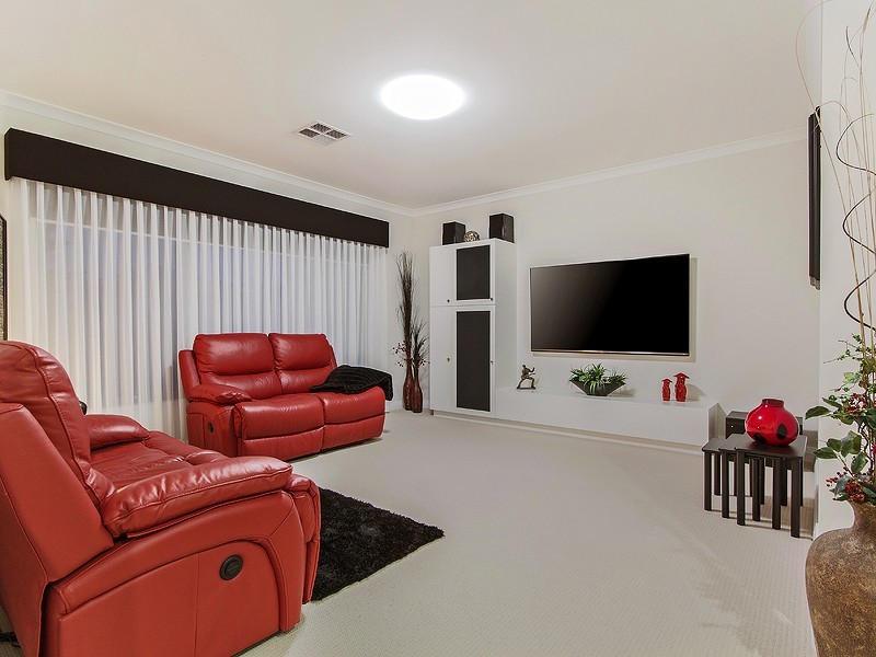 13 Contest Avenue, Falcon WA 6210