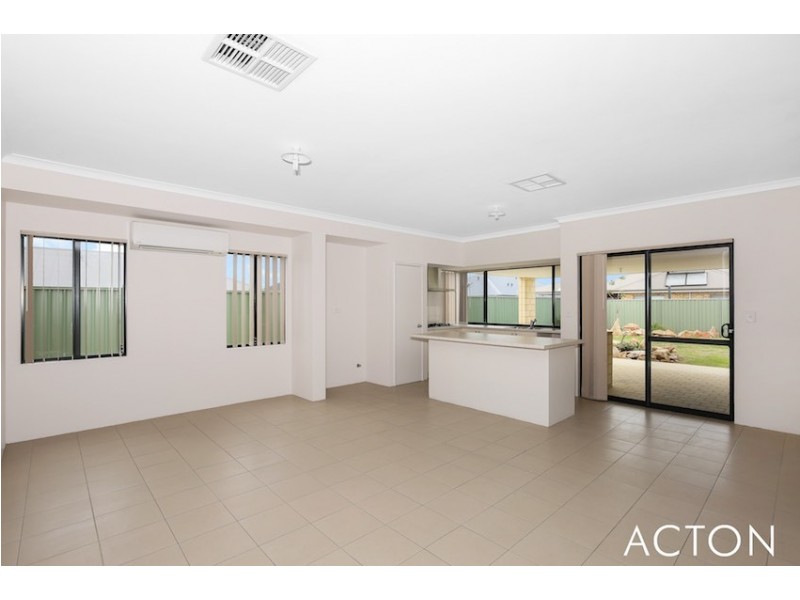 5 Cooeyup Close, Ravenswood WA 6208