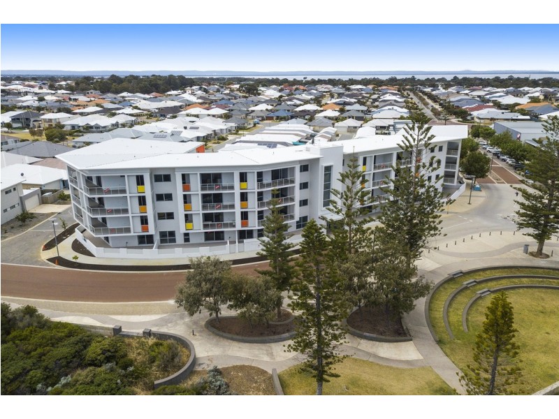 19/150 Boardwalk Boulevard, Halls Head WA 6210