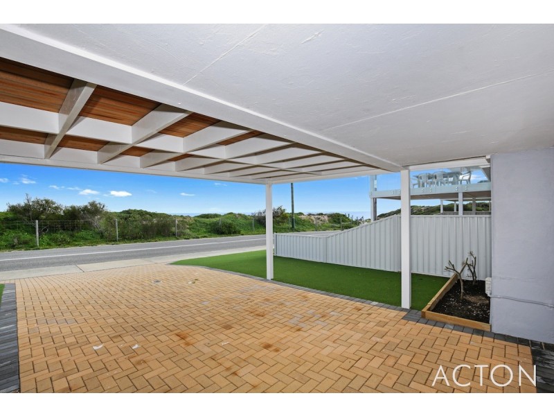 3/56 Halls Head Parade, Halls Head WA 6210