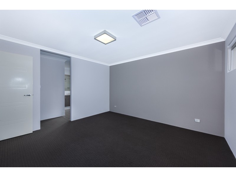 44 Eleanore Drive, Madora Bay WA 6210